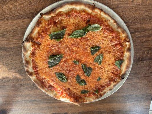 everything was absolutely delicious!  8.6 one bite for the round and 9.2 for the focaccia Sicilian!!!!