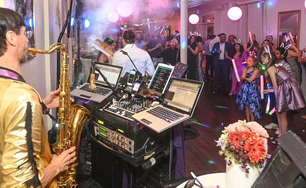 DJ Purple Dance Karaoke