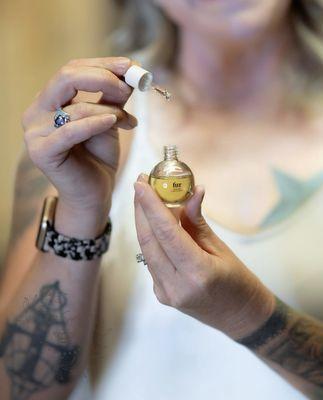 All Brazilian and bikini waxes needs this oil to keep the ingrown hair away and keep you feeling smooth