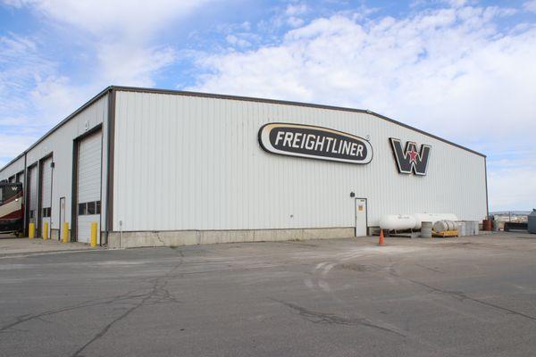 Floyd's Truck Center