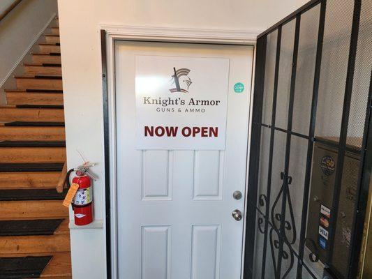 Knight's Armor Guns and Ammo