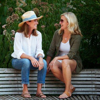 ONE-ON-ONE COACHING SESSIONS: I will meet you wherever you are in your wellness journey and serve as a guide and a facilitator.