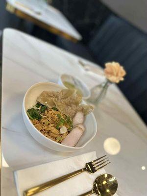 Brothless Egg noodle