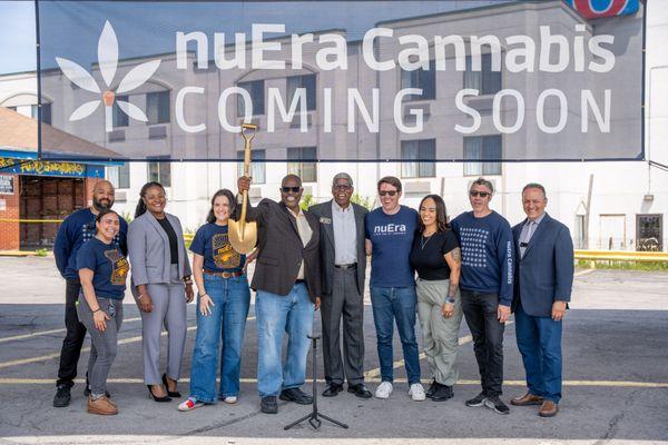 nuEra and the Mayor of Harvey IL