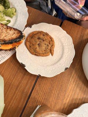 Chocolate chip cookie