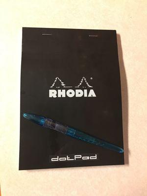 Rhodia dotpad and a fountain pen. Just what I needed.