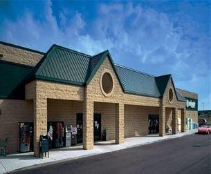 Stinebrink's Piggly Wiggly in Delavan Wisconsin has a wide selection of fresh produce, quality meats, delicious bakery and fa...