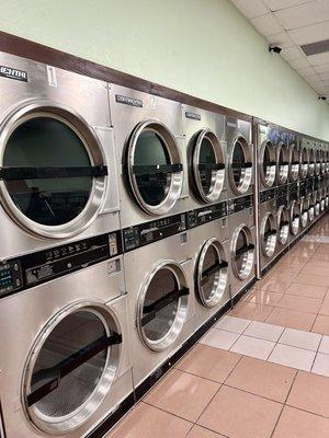 Star Laundromat