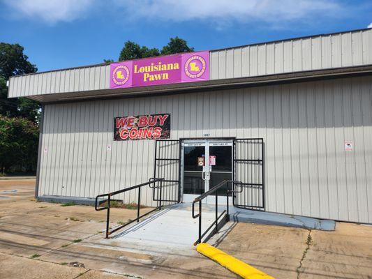 Big Louisiana Pawn