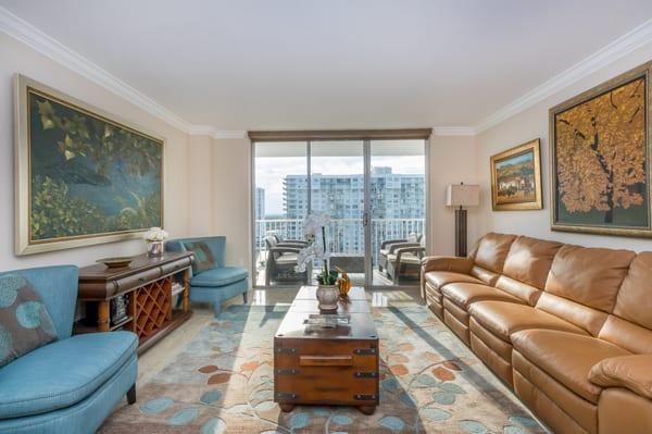 We manage investment properties at Aventura