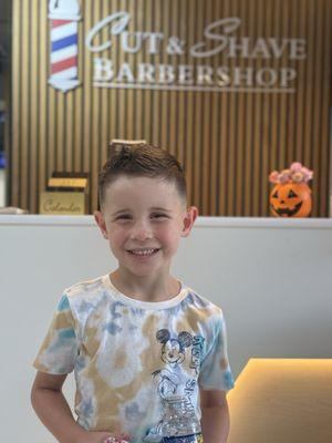 Summer haircut by Le