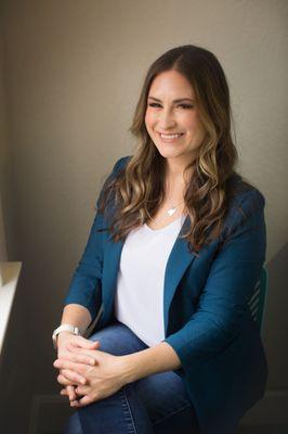 Owner Tiffany Phillips offers 1:1 and group consulting/training programs in addition to workshops and guest speaking.