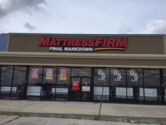 On the corner of Stone Oak Parkway and 281! Great beds and different selections of high quality beds under $1,000!!!!!