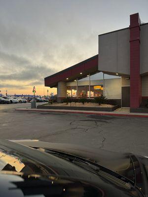 Clean restroom @ Denny's.