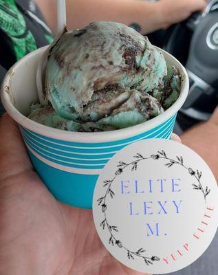 Small order of Girl scout thin mint.