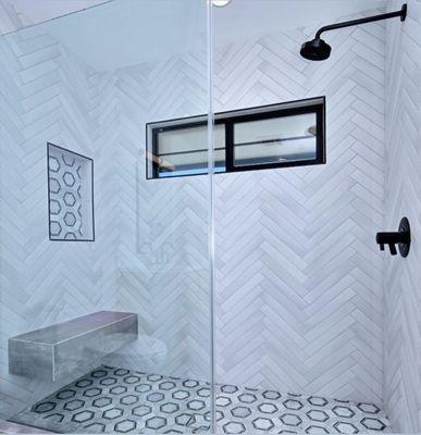 Maxime Precisions Tile & Trim