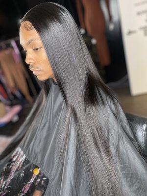 Ikonic Dimensions Salons & Boutique