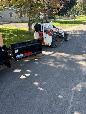 Honeybee Landscapes & Hardscapes