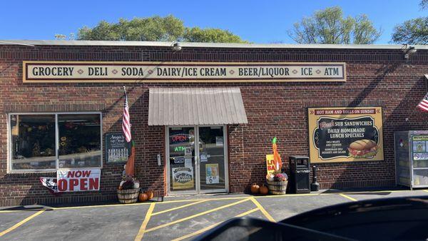 Combination Mini Mart & Deli