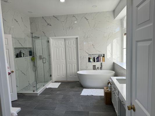 SH Contractors & Real Estate