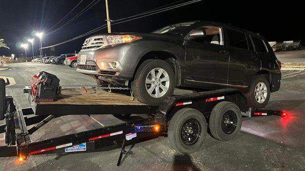 Adrian’s 24 Hr Roadside Assistance