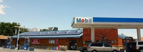 Hi-Country Market and Hardware