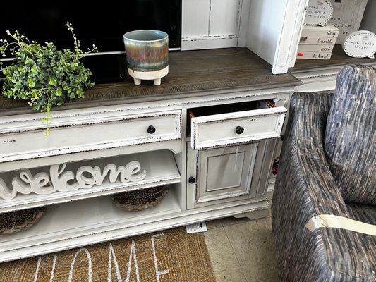 Items purchased Friday m HC