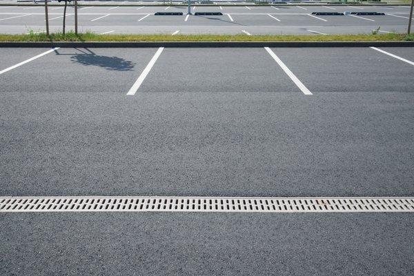 Nathans Line Striping and Pavement Marking