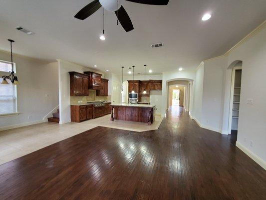 1A Roofing & Construction