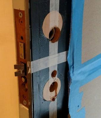 Tom D Brown Weather Stripping and Door Hanging