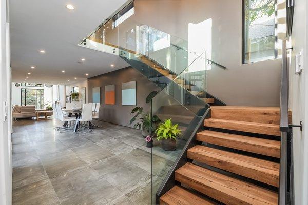 Open House at 822 California in Venice Beach