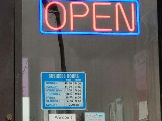 It's 4 pm but they just told me they don't open until 4:30....pay no attention to the signs that say they are open