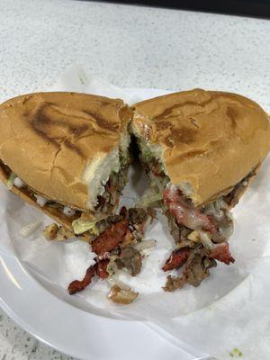 Pepe's Torta - Bistek, pollo, y pastor!