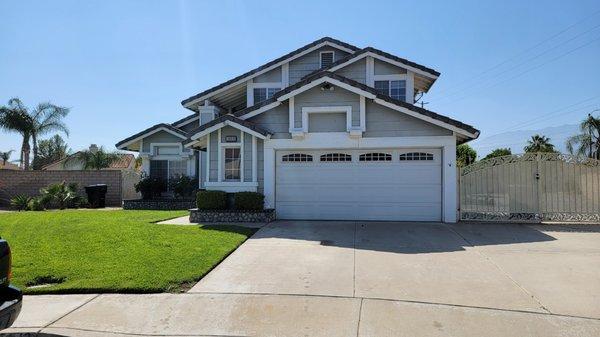 Laura Dandoy, Realtor