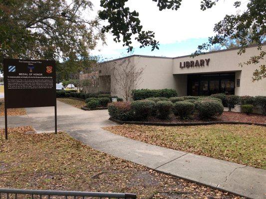 Fort STEWART Library