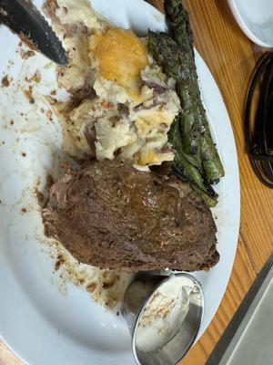 Prime rib, loaded mashed taters n asparagus.  It wa real good but you can see it was finished on I think a flat top