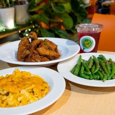 House seasoned fried chicken dinner
