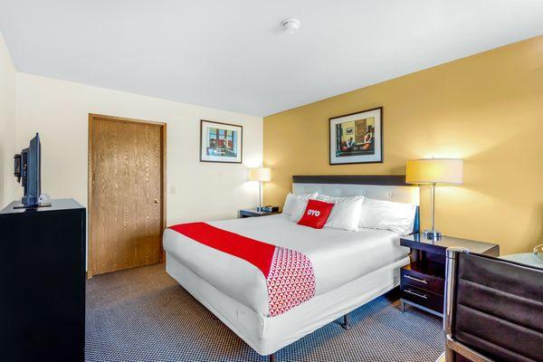 OYO Hotel Arlington WA I-5