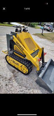 Skid steer