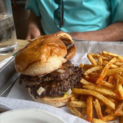 Fulton Street Pub & Grill