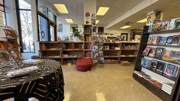 Frugal Bookstore photo