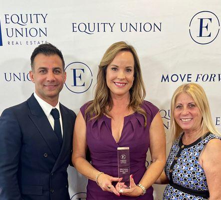 Julia Lawson - Friends Real Estate Group