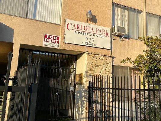 Carlota's Apartments