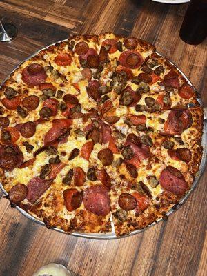 Round Table Pizza