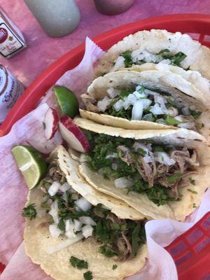 Tacos de carnitas