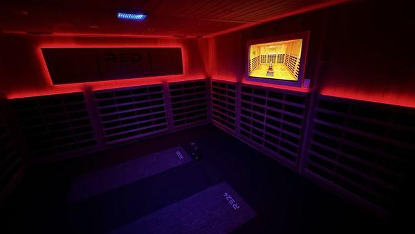 Red Effect Infrared Fitness