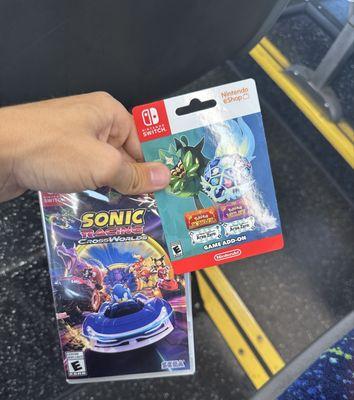 The new Sonic Crossworlds game that came out today!!!