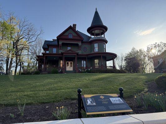 Alexander Black House and Cultural Center