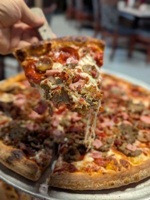 Blue Springs Brewing- Riverwalk Pizzeria & Brew Pub