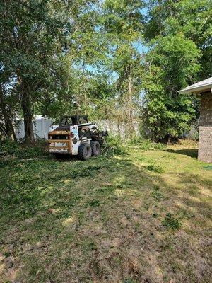 Top 2 Bottom Land Services